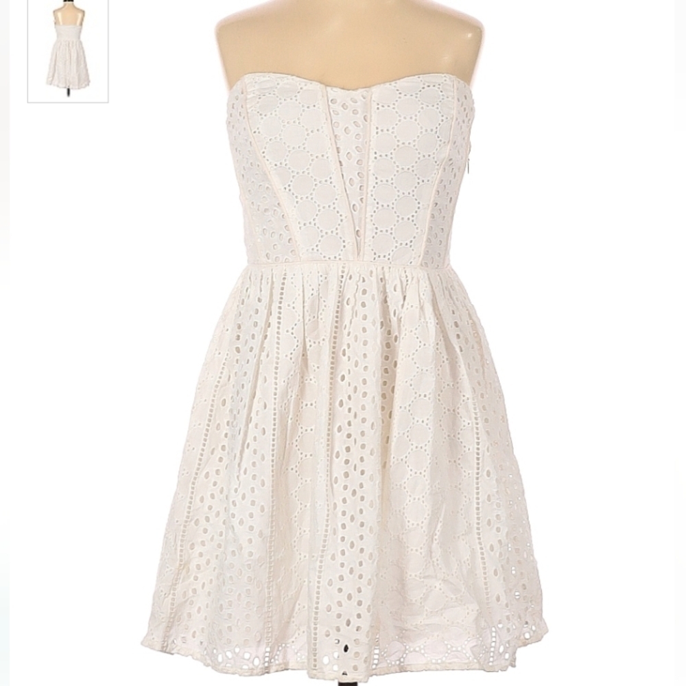 Kimchi Blue Lined Eyelet Strapless Dress Eggshell Size Medium - Picture 12 of 16